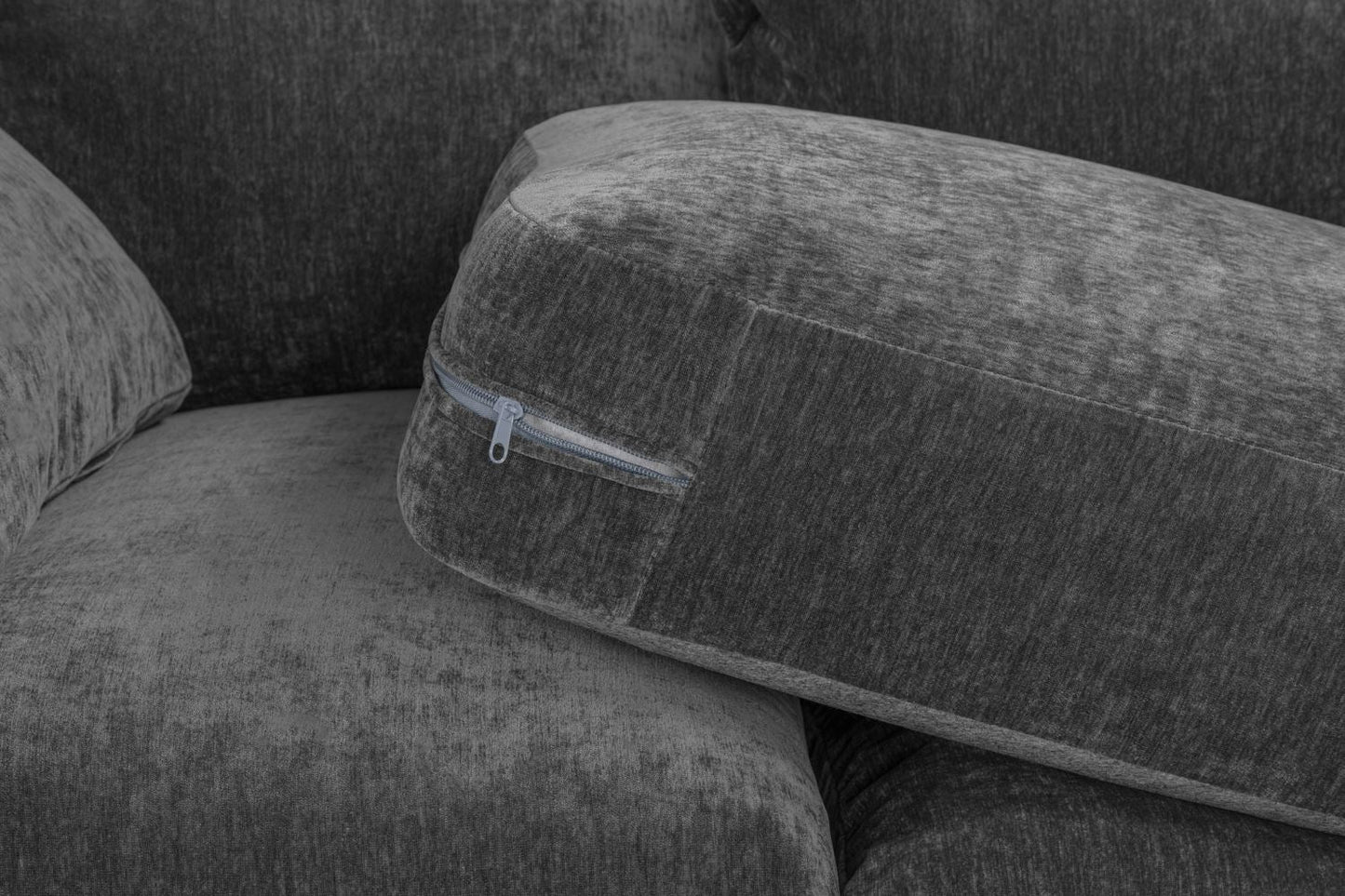 Colbee Large Corner Sofa In Grey